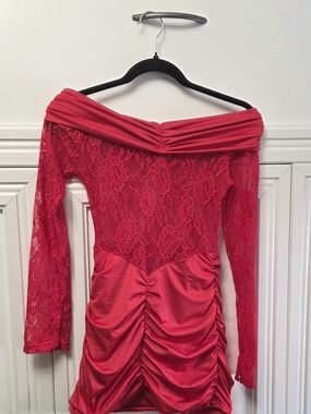 Red Lace Off-Shoulder Ruched Mini Dress